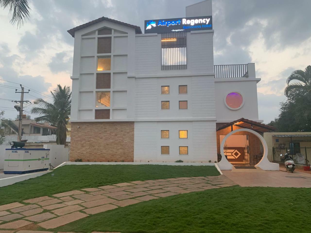 Airport Regency Hotel Devanahalli Exterior photo